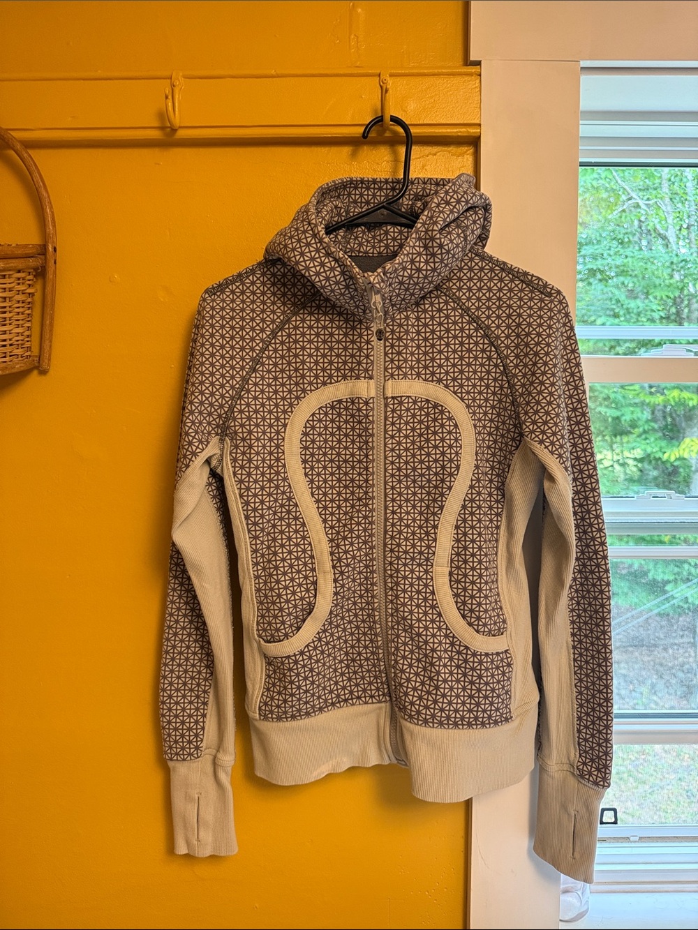 🍋Lululemon Scuba Hoodie II, Size 6